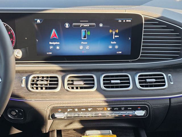 New 2026 Mercedes-Benz GLS 450 4MATIC image 36