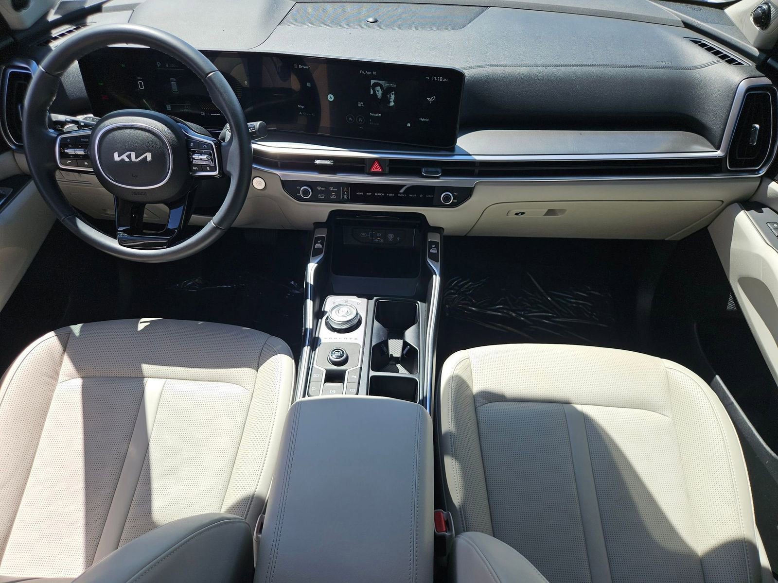 Used 2025 Kia Sorento EX image 25