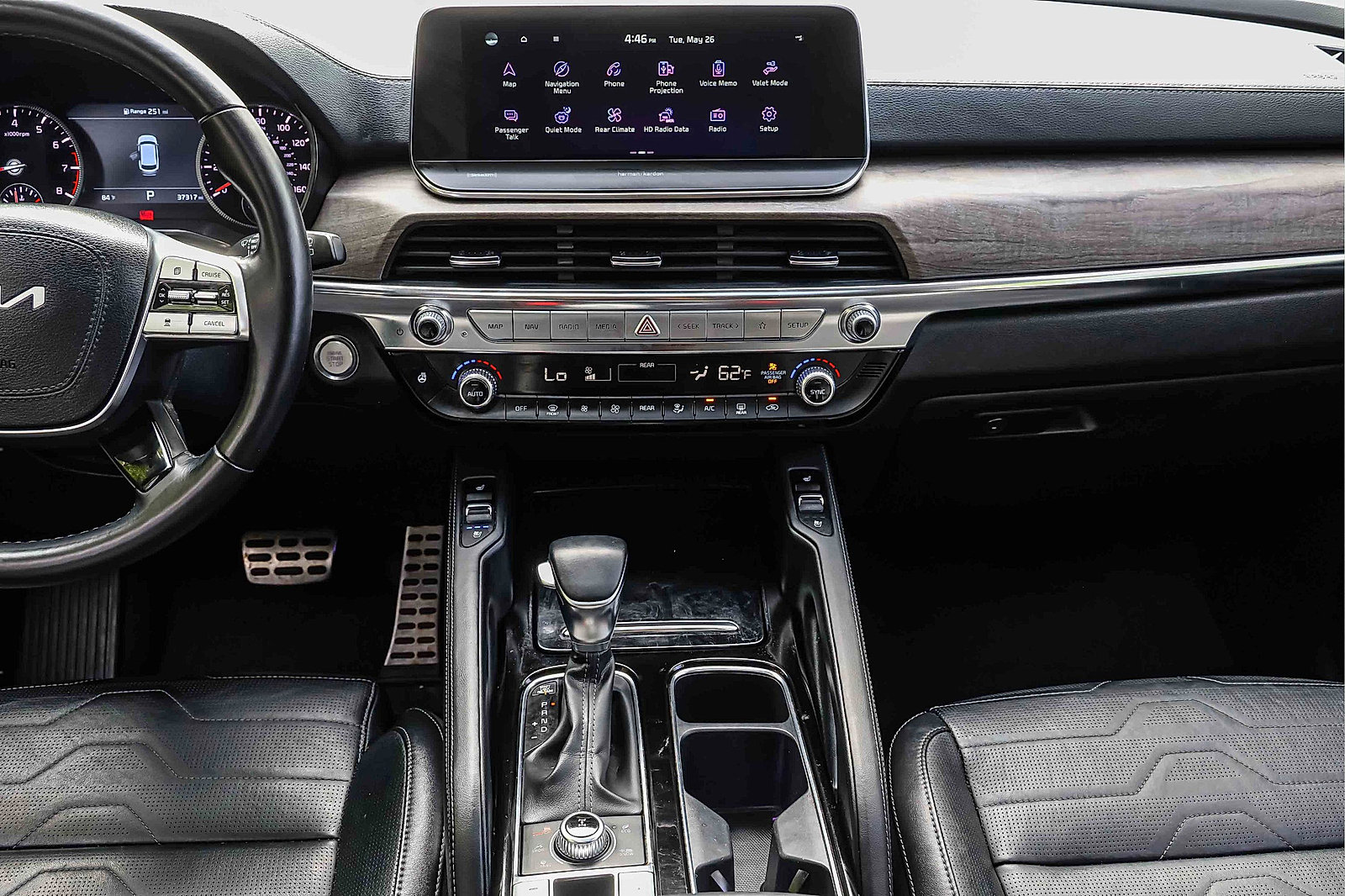 Certified 2022 Kia Telluride SX w/ SX Prestige Package AWD/4WD image 10