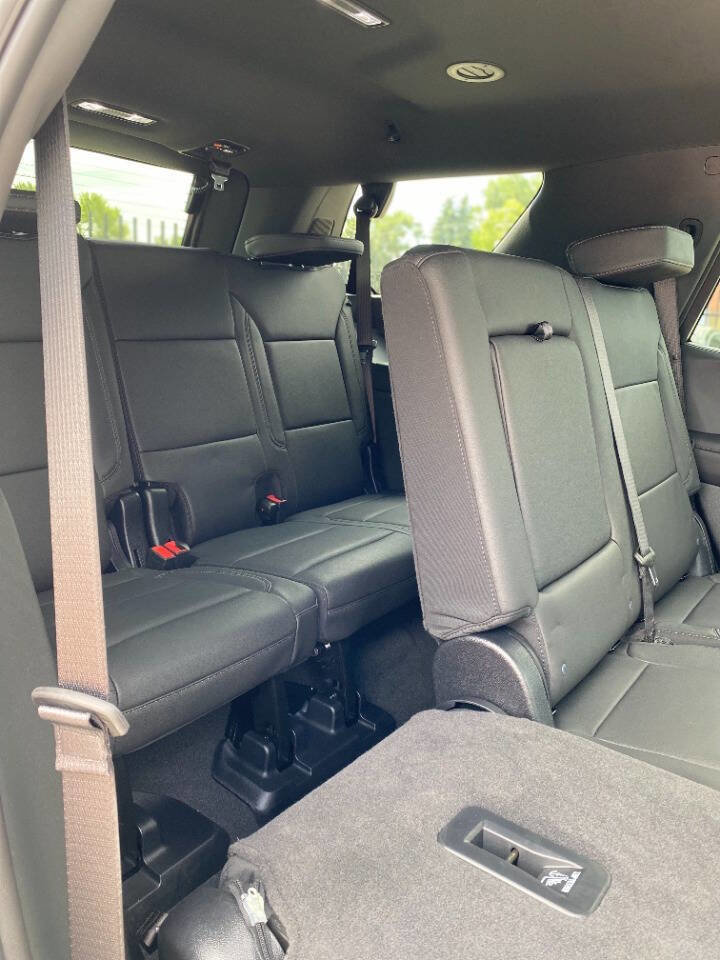 Used 2025 Chevrolet Tahoe LT image 21