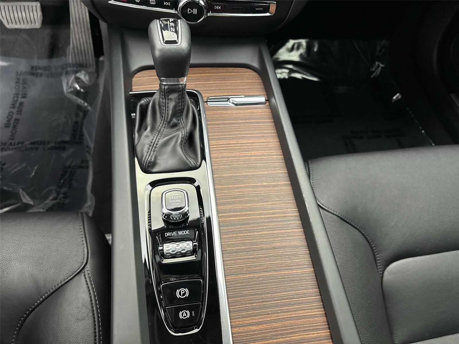 Used 2020 Volvo S60 T5 Momentum FWD image 23
