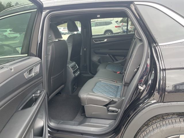 New 2026 Volkswagen Atlas Cross Sport SEL Premium R-Line image 24