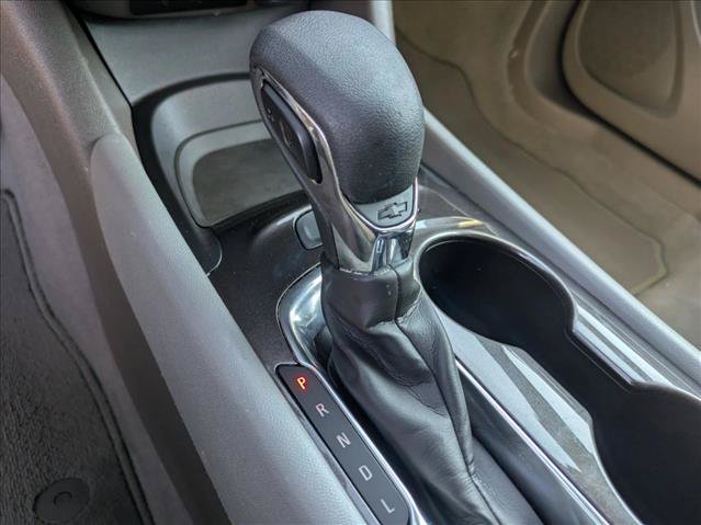 Used 2023 Chevrolet Malibu LS FWD image 11