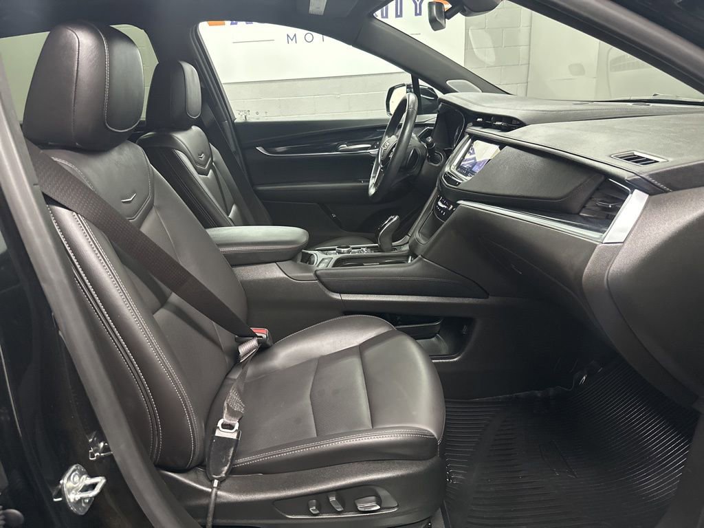 Used 2024 Cadillac XT5 Premium Luxury AWD/4WD image 20