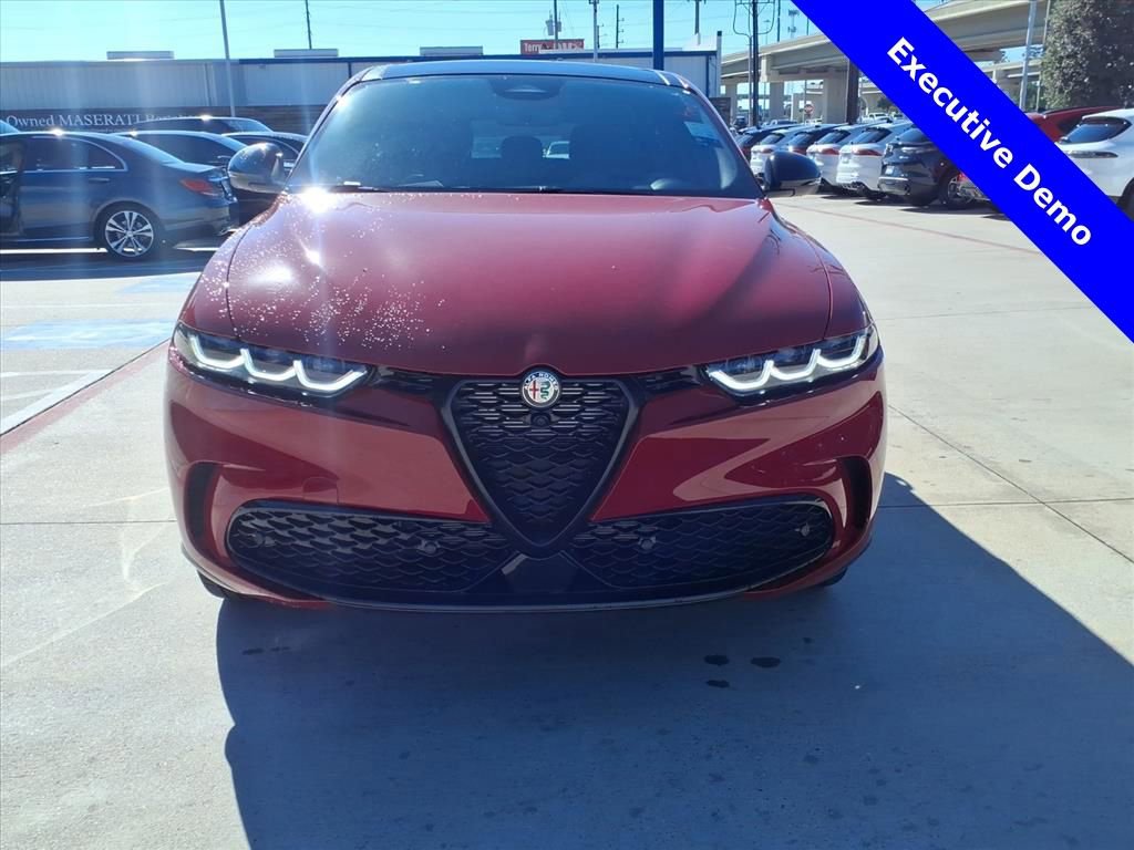 New 2025 Alfa Romeo Tonale AWD/4WD image 4