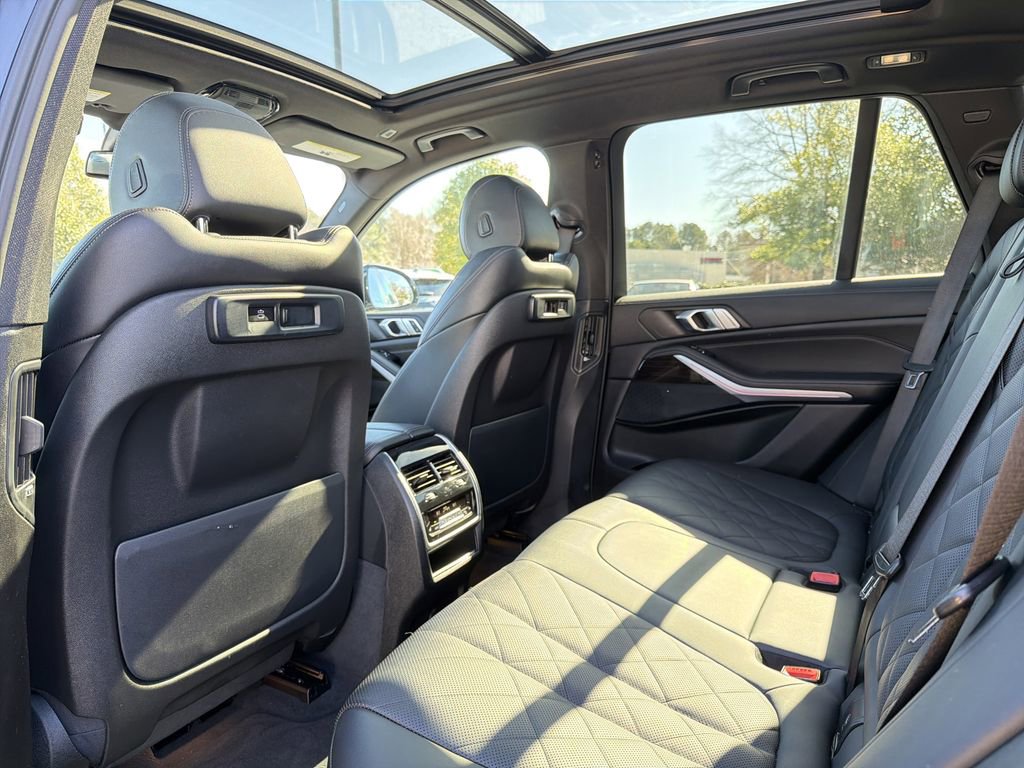 Used 2023 BMW X5 sDrive40i image 13