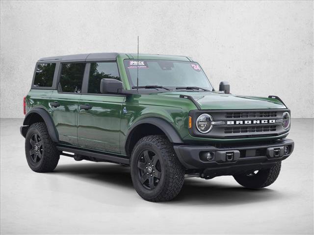 Certified 2024 Ford Bronco Black Diamond image 3
