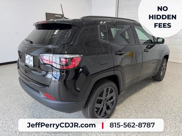 New 2026 Jeep Compass Limited w/ Sun, Sound & Navigation Group AWD/4WD image 3