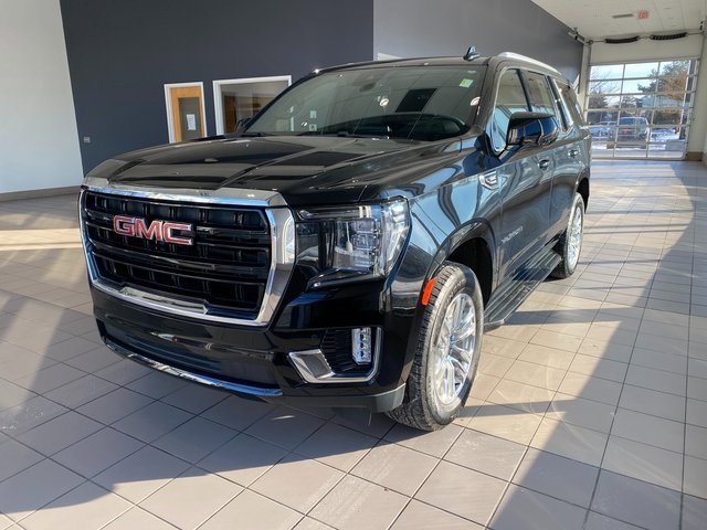 Used 2023 GMC Yukon SLE w/ Gmc Pro Safety Plus Package image 4