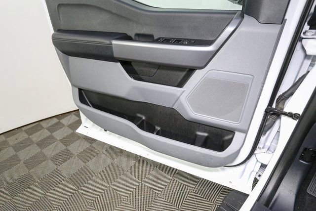 Used 2025 Ford F350 XLT image 35
