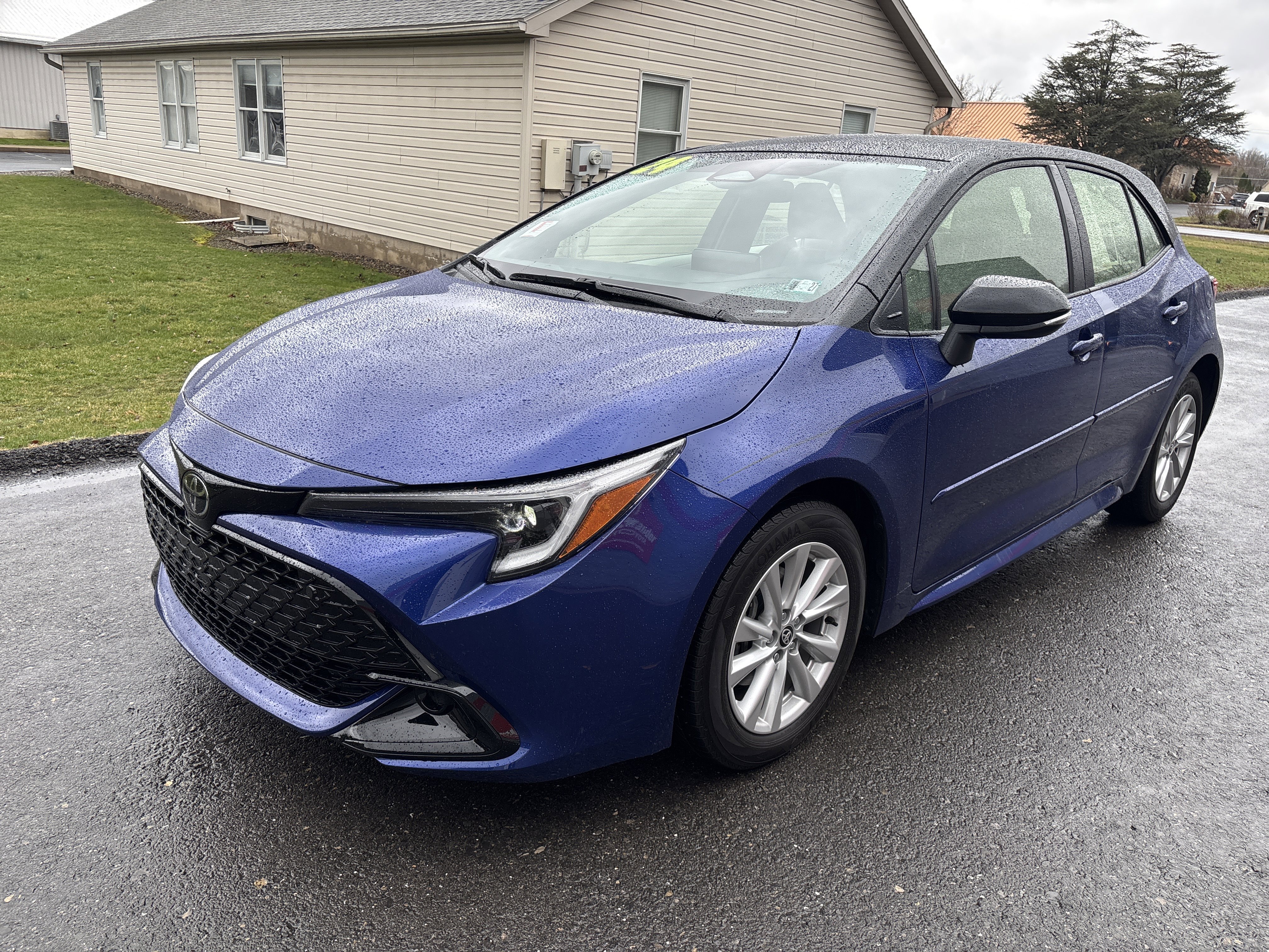 Certified 2024 Toyota Corolla SE w/ SE Package image 8