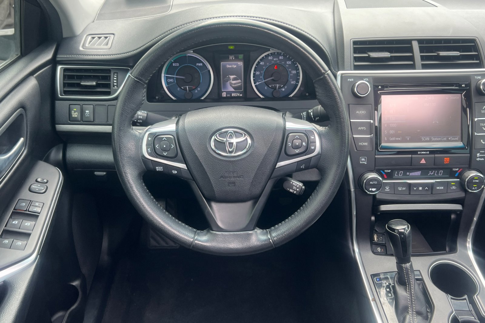 Certified 2017 Toyota Camry XLE w/ Moonroof Package image 14