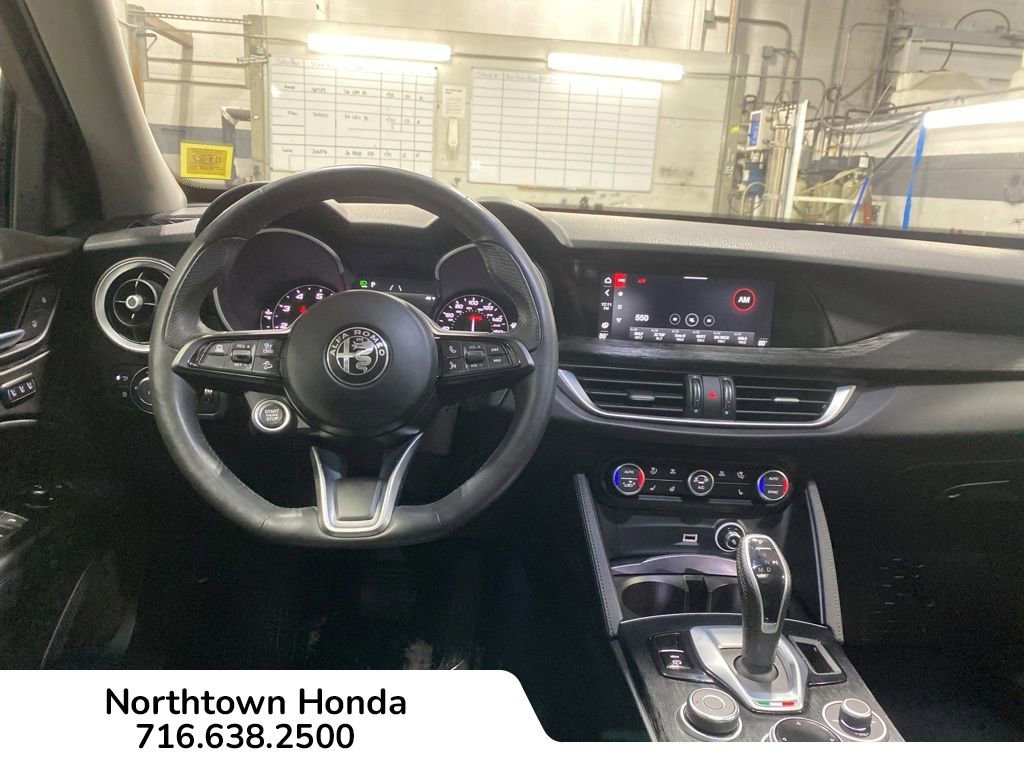 Used 2021 Alfa Romeo Stelvio Sprint w/ Sun & Sound Package image 16