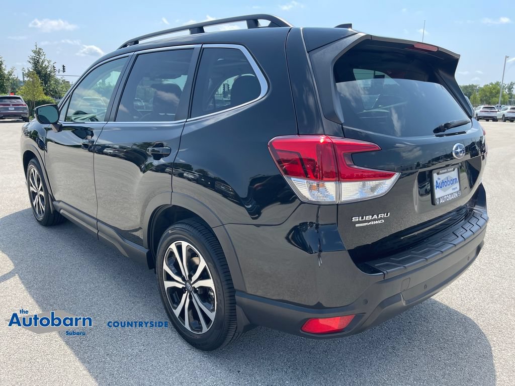 Used 2023 Subaru Forester Limited AWD/4WD image 3