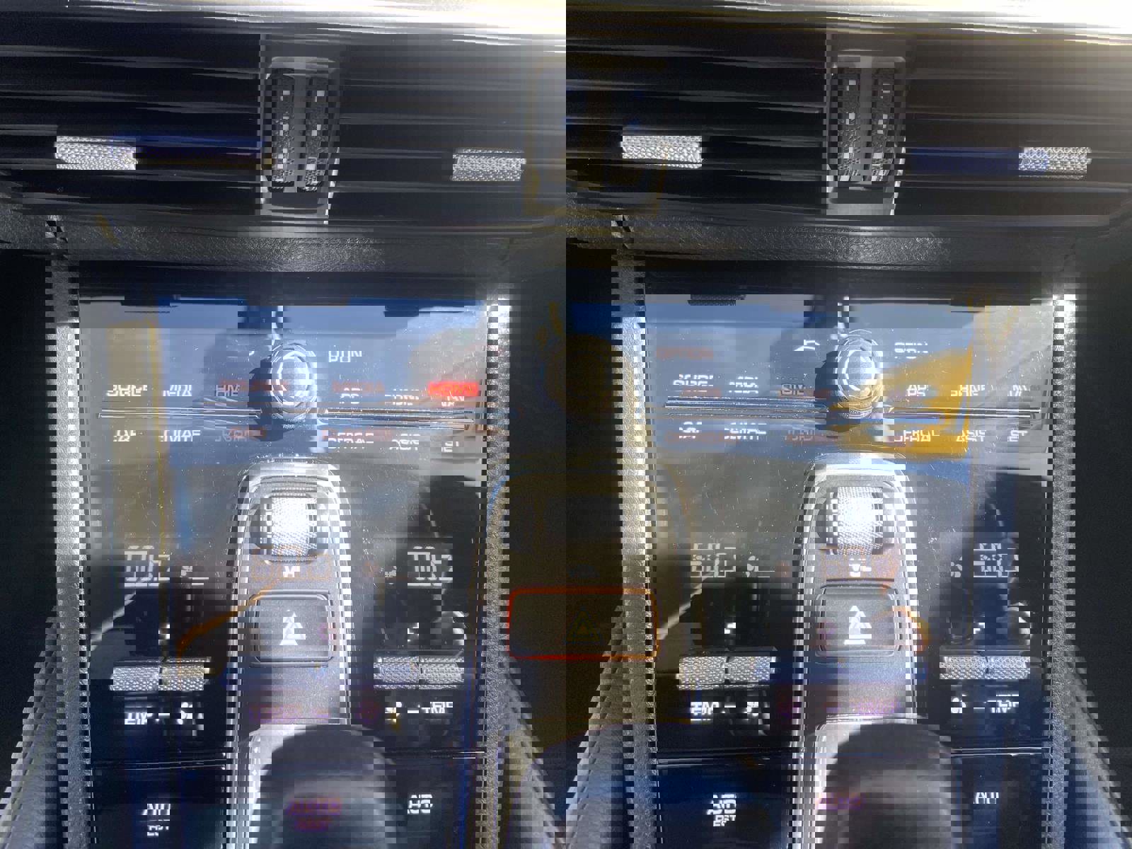 Used 2019 Porsche Cayenne image 28