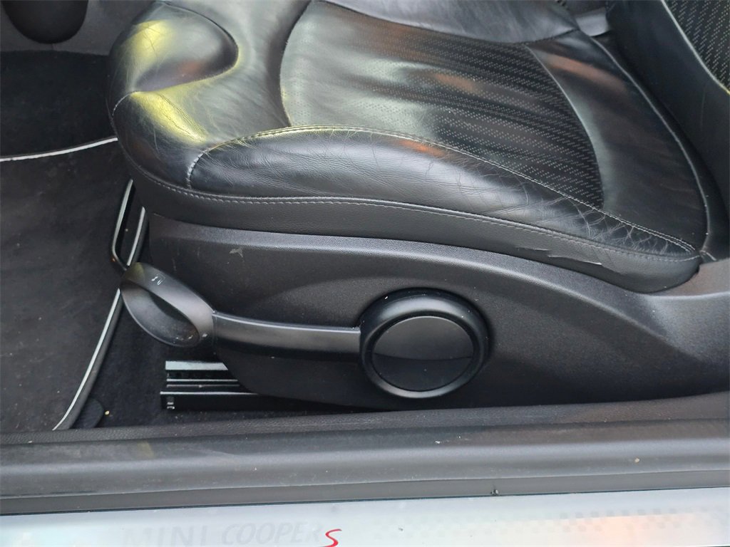 Used 2012 MINI Cooper S image 13