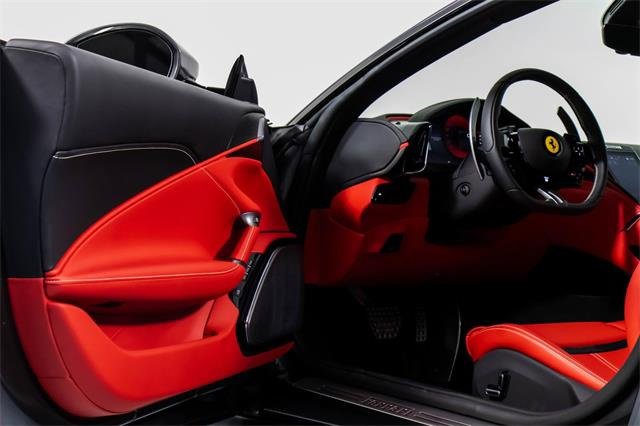 Certified 2024 Ferrari Roma image 33