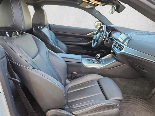 Used 2022 BMW 430i Coupe w/ M Sport Package RWD image 16