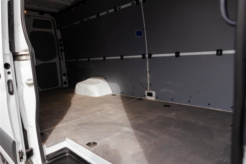 Used 2024 Mercedes-Benz Sprinter 3500 image 30