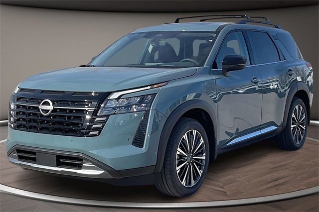 New 2026 Nissan Pathfinder Platinum