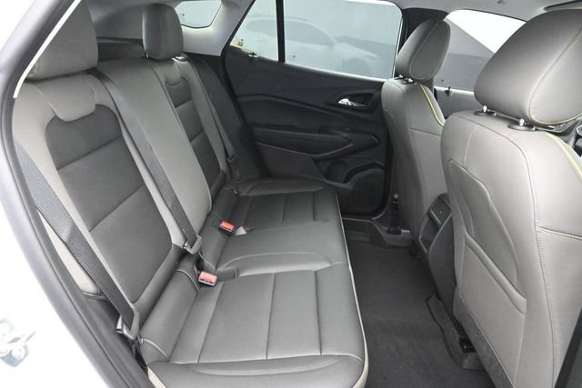 New 2026 Chevrolet Trax ACTIV w/ Sunroof Package FWD image 26