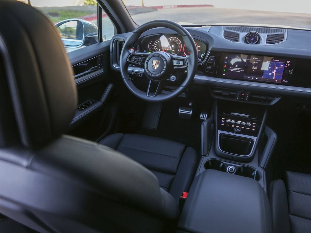 New 2026 Porsche Cayenne S AWD/4WD image 33