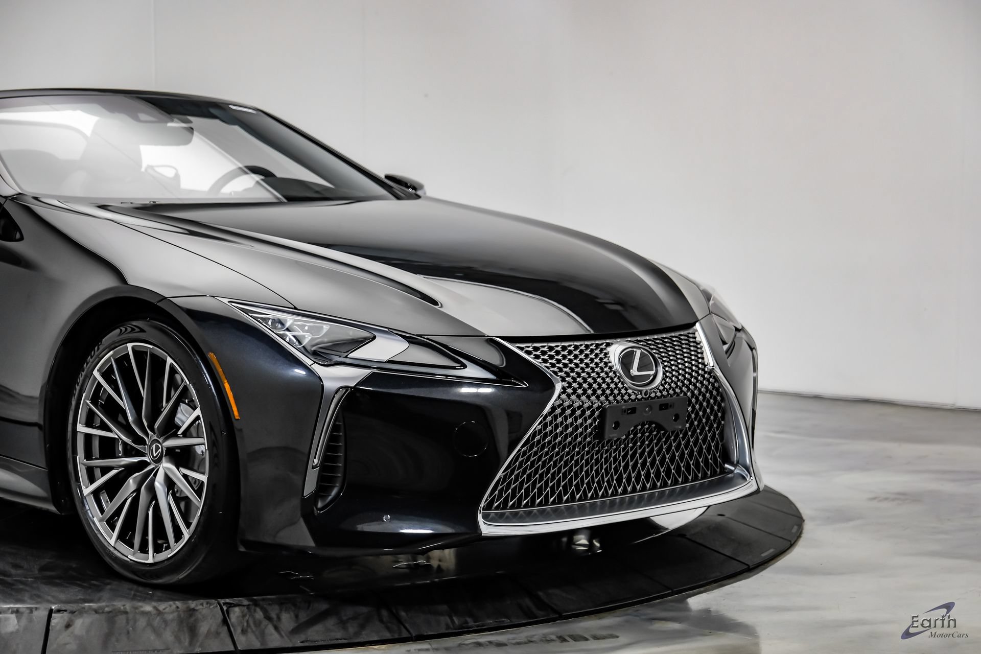 Used 2024 Lexus LC 500 Convertible w/ Touring Package RWD image 26