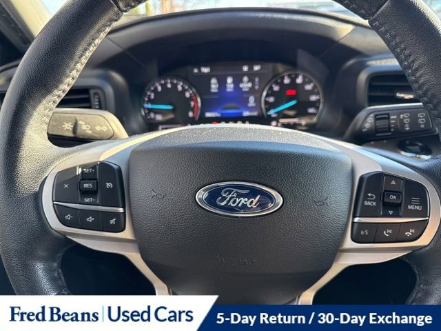 Certified 2022 Ford Explorer XLT w/ Class IV Trailer Tow Package image 27