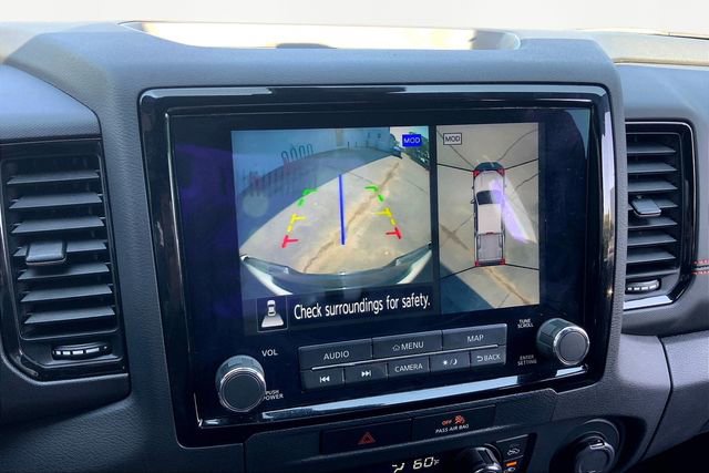 Used 2022 Nissan Frontier PRO-4X image 11