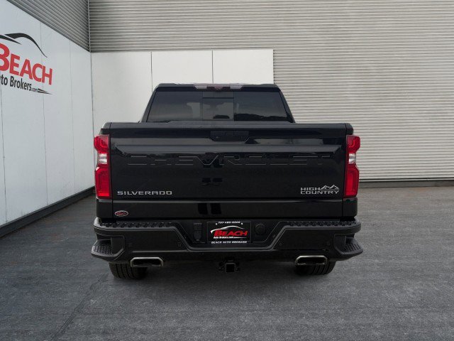 Used 2021 Chevrolet Silverado 1500 High Country w/ Technology Package AWD/4WD image 15