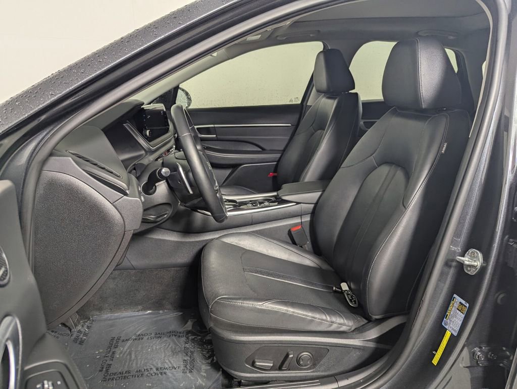 Certified 2022 Hyundai Sonata Limited FWD image 14