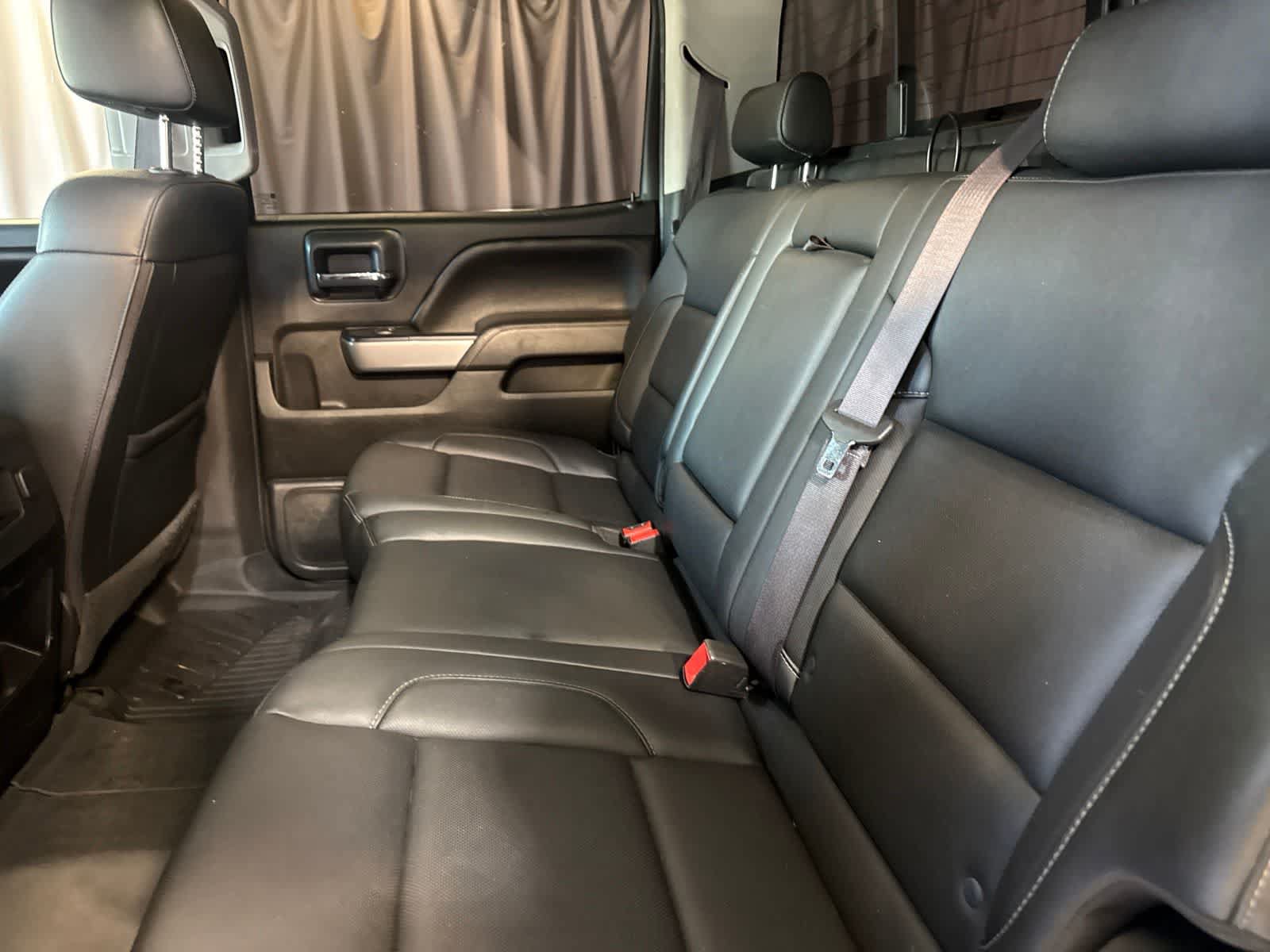 Used 2017 Chevrolet Silverado 1500 LTZ Z71 w/ LTZ Plus Package AWD/4WD image 18