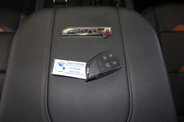 Used 2024 GMC Sierra 2500 AT4 w/ AT4 Premium Plus Package image 28