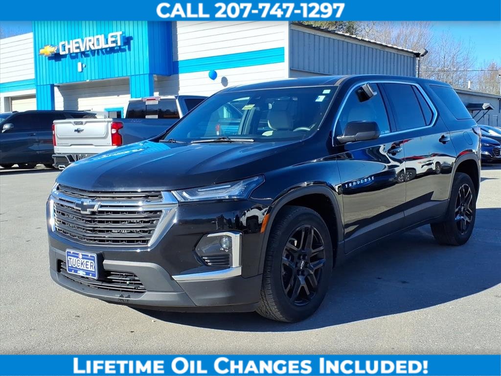 Used 2023 Chevrolet Traverse LS video 1