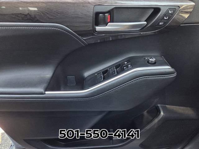 Used 2023 Toyota Highlander Platinum image 44