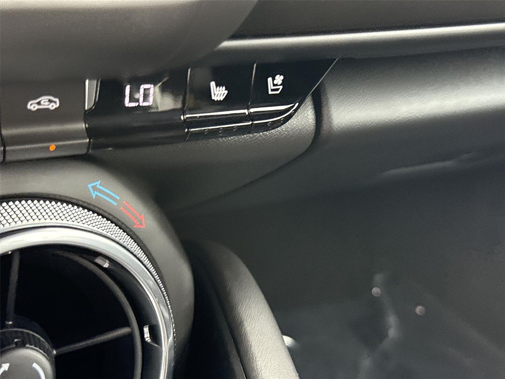Used 2019 Chevrolet Camaro SS RWD image 36