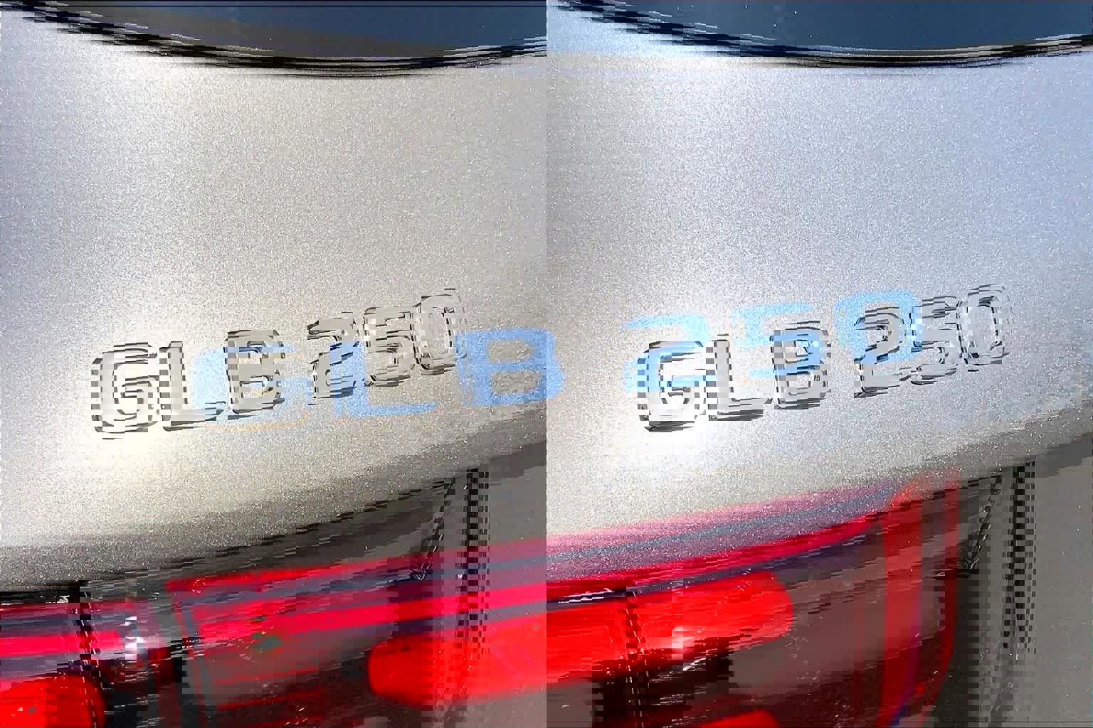 New 2026 Mercedes-Benz GLB 250 4MATIC image 19