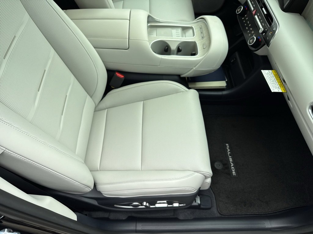 New 2026 Hyundai Palisade Calligraphy image 14