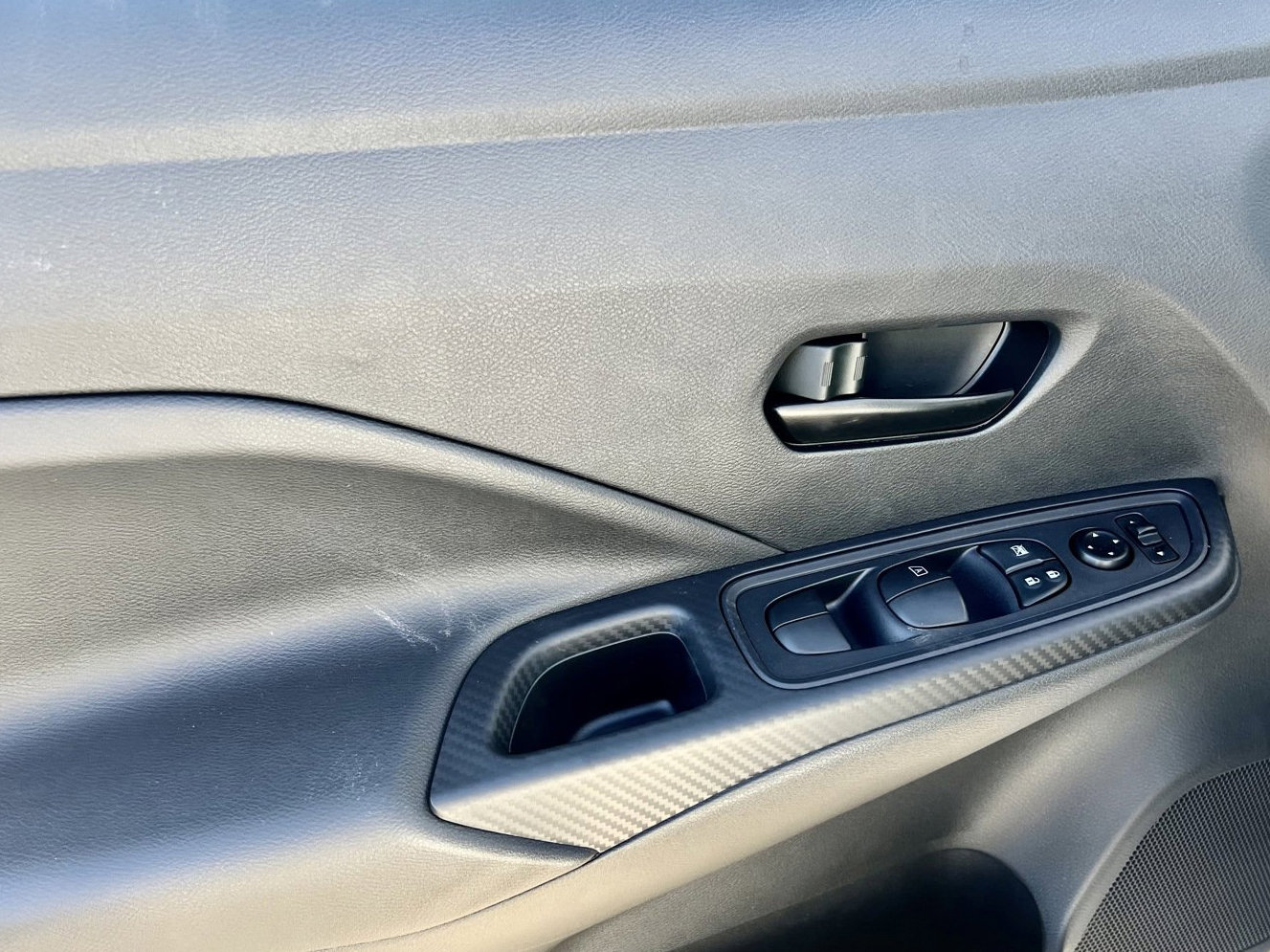 Certified 2025 Nissan Versa S w/ S Plus Package image 4