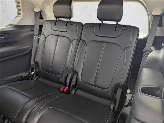 Used 2021 Jeep Grand Cherokee L Limited image 17