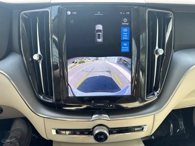 Used 2024 Volvo XC60 B5 Core w/ Climate Package AWD/4WD image 26