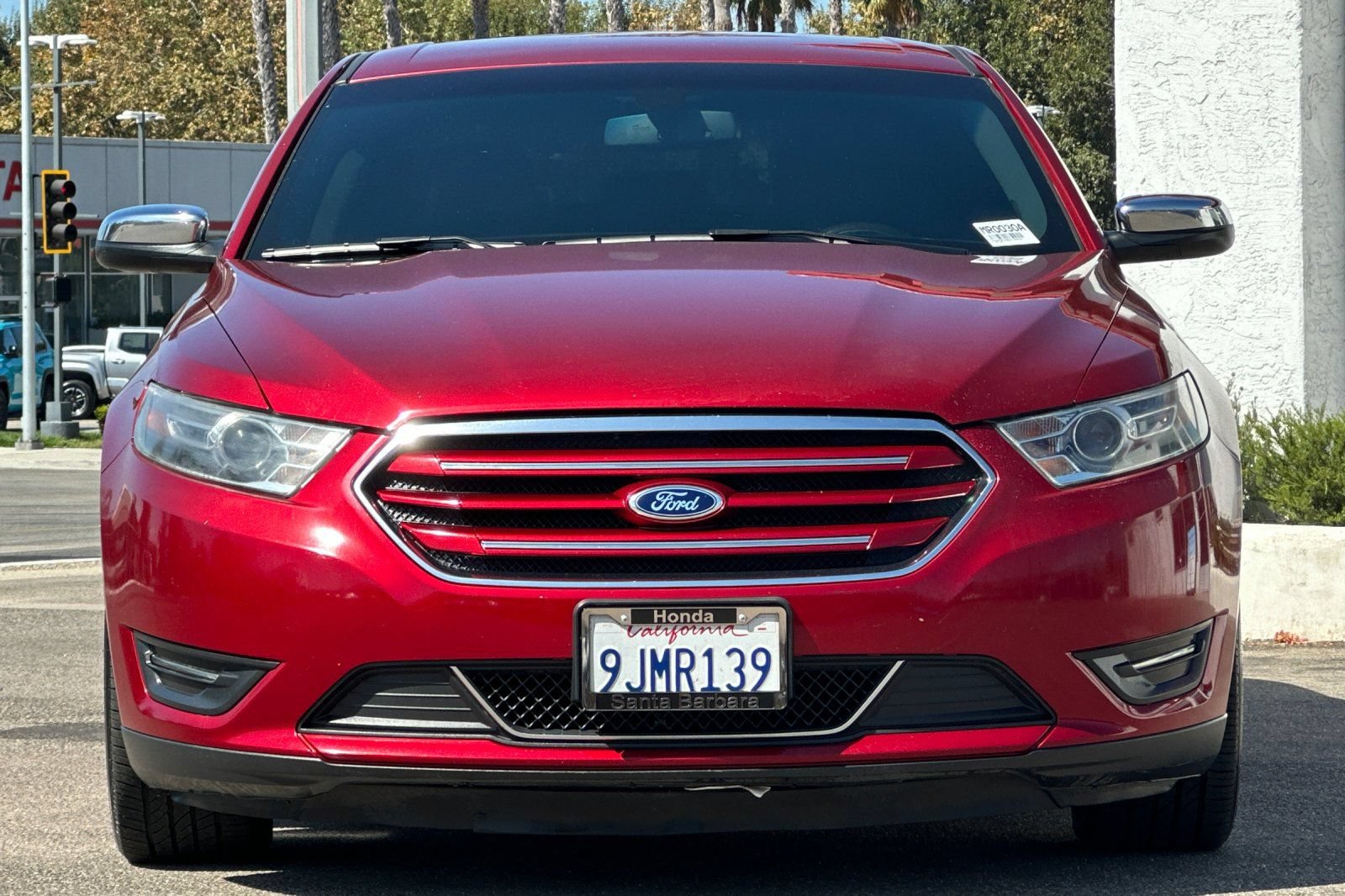 Used 2014 Ford Taurus Limited FWD image 9