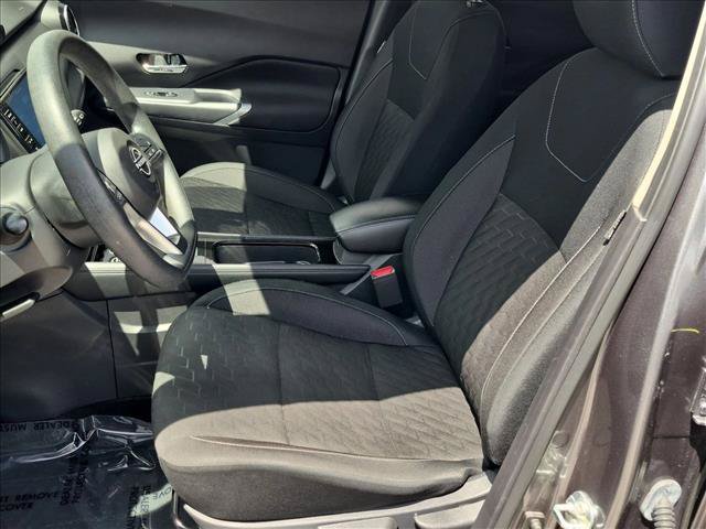 Used 2024 Nissan Kicks SV FWD image 15