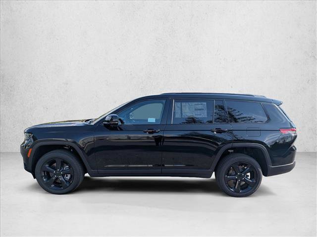 New 2025 Jeep Grand Cherokee L Altitude image 9