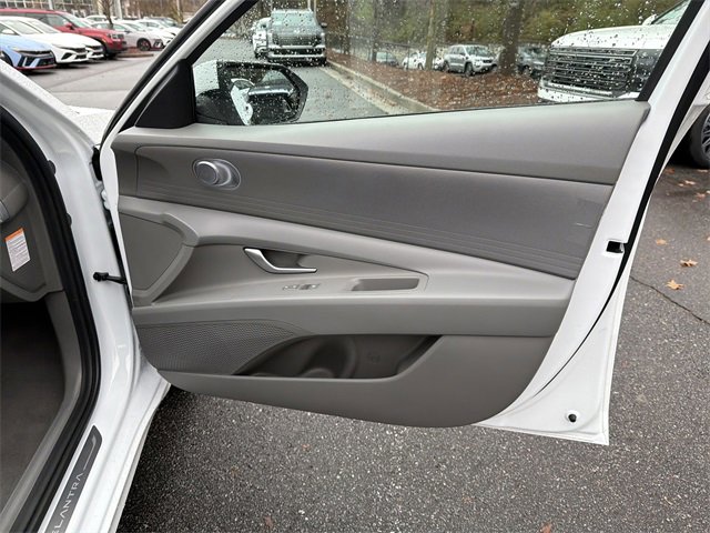 New 2026 Hyundai Elantra Blue image 14