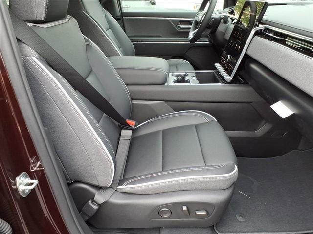 New 2026 GMC Sierra EV Elevation w/ Premium Package image 24