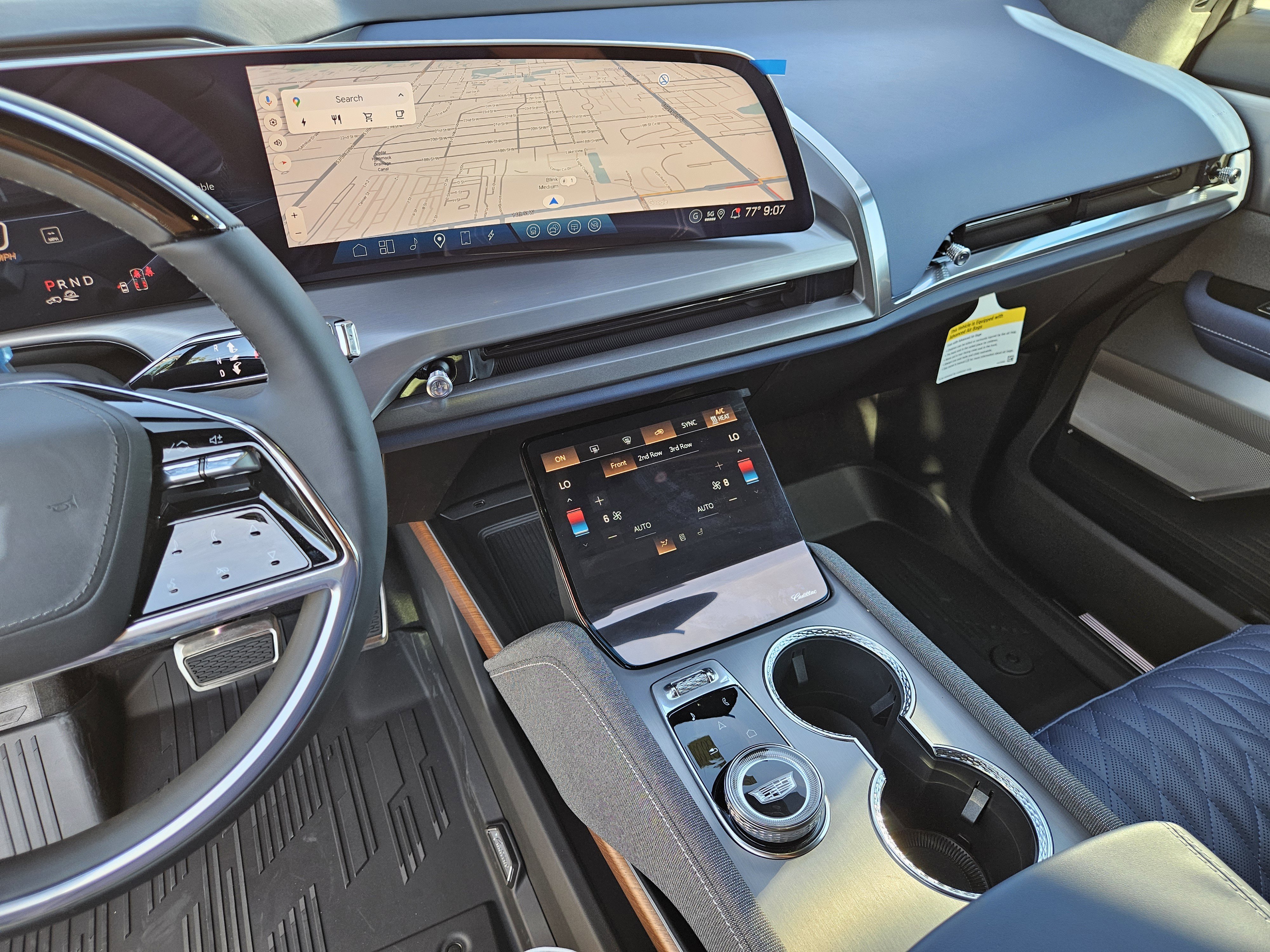 New 2026 Cadillac Vistiq Premium Luxury w/ LPO, Floor Liner Package image 63