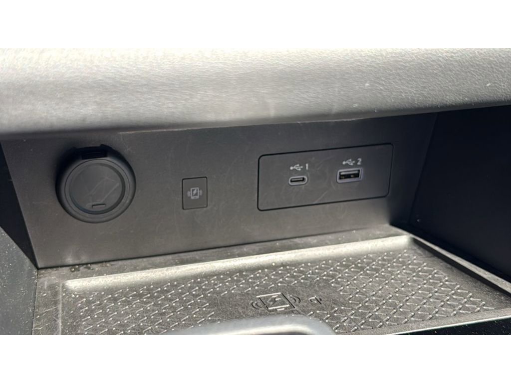 Used 2023 Nissan Pathfinder SL w/ SL Premium Package AWD/4WD image 19