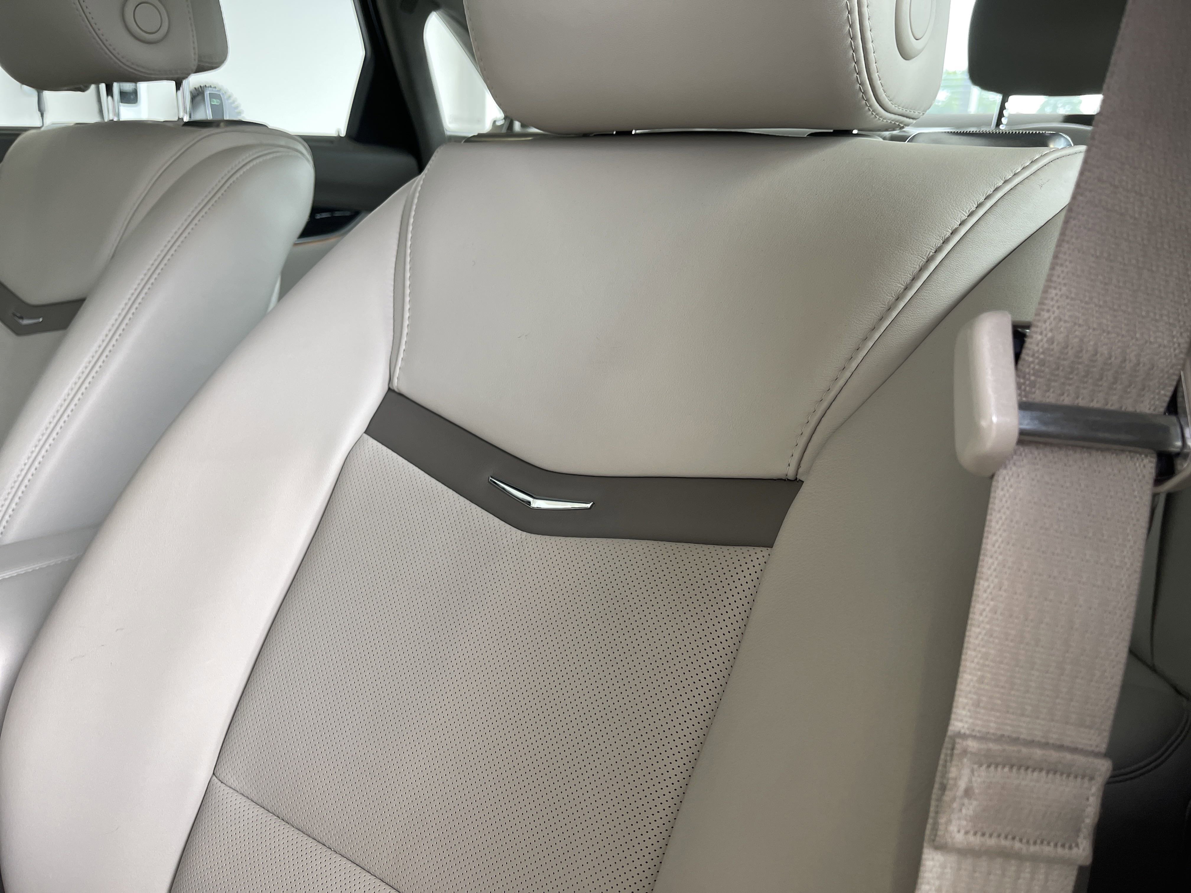 Used 2013 Cadillac XTS Platinum image 19