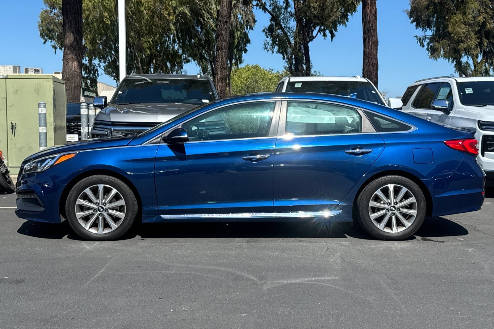Used 2016 Hyundai Sonata Limited FWD image 8
